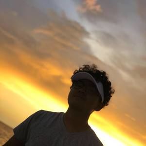 Meet your Posher, Marc